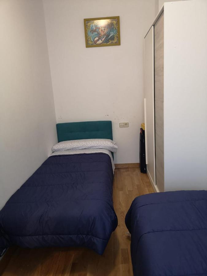 Apartament De La Lali Roní Buitenkant foto