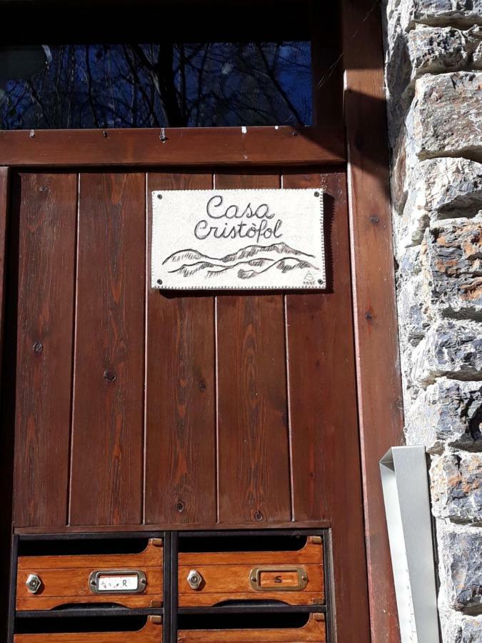 Apartament De La Lali Roní Buitenkant foto