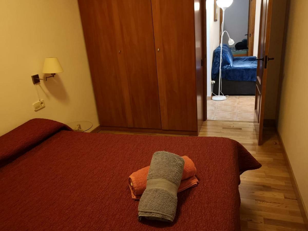Apartament De La Lali Roní Buitenkant foto